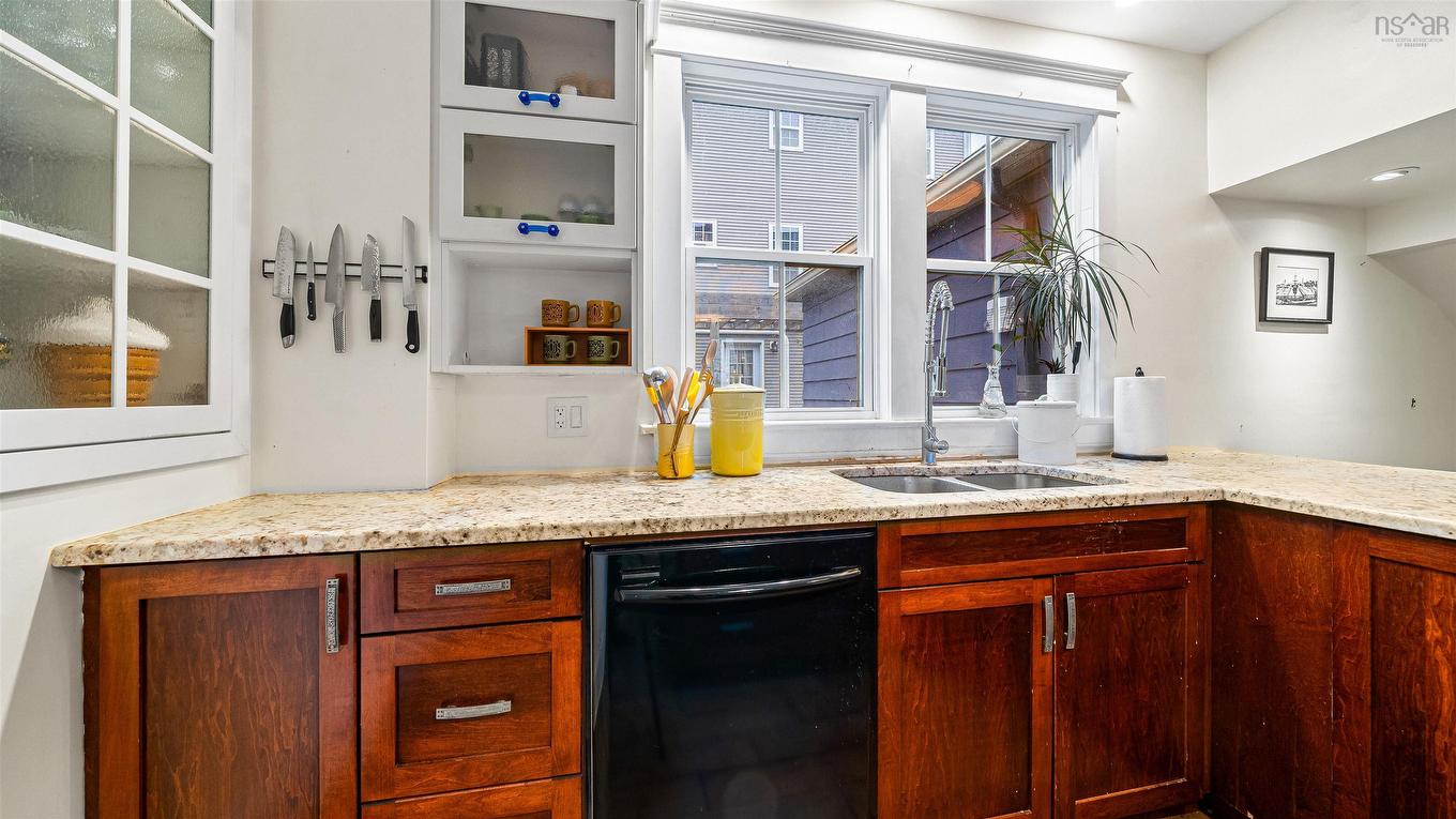 132 Prince Albert Road, Dartmouth, NS