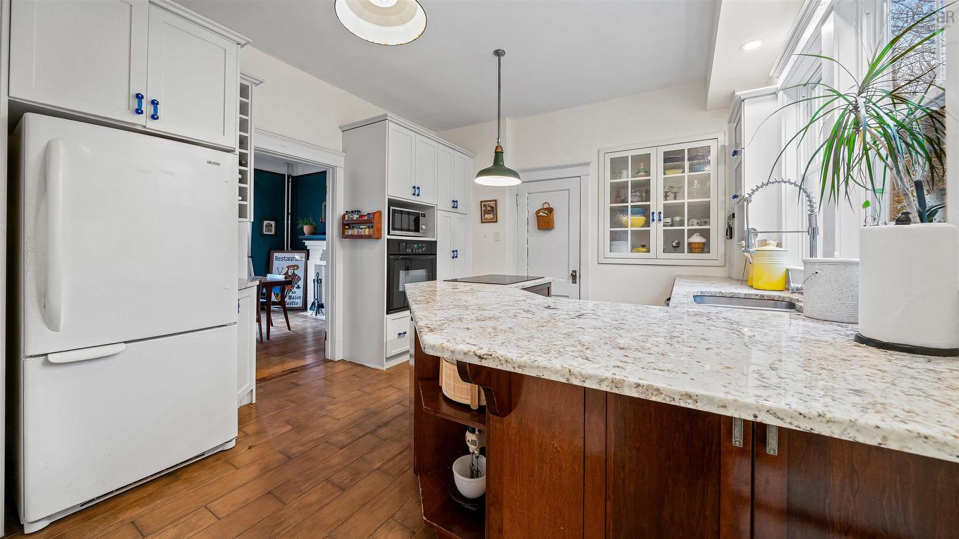 132 Prince Albert Road, Dartmouth, NS