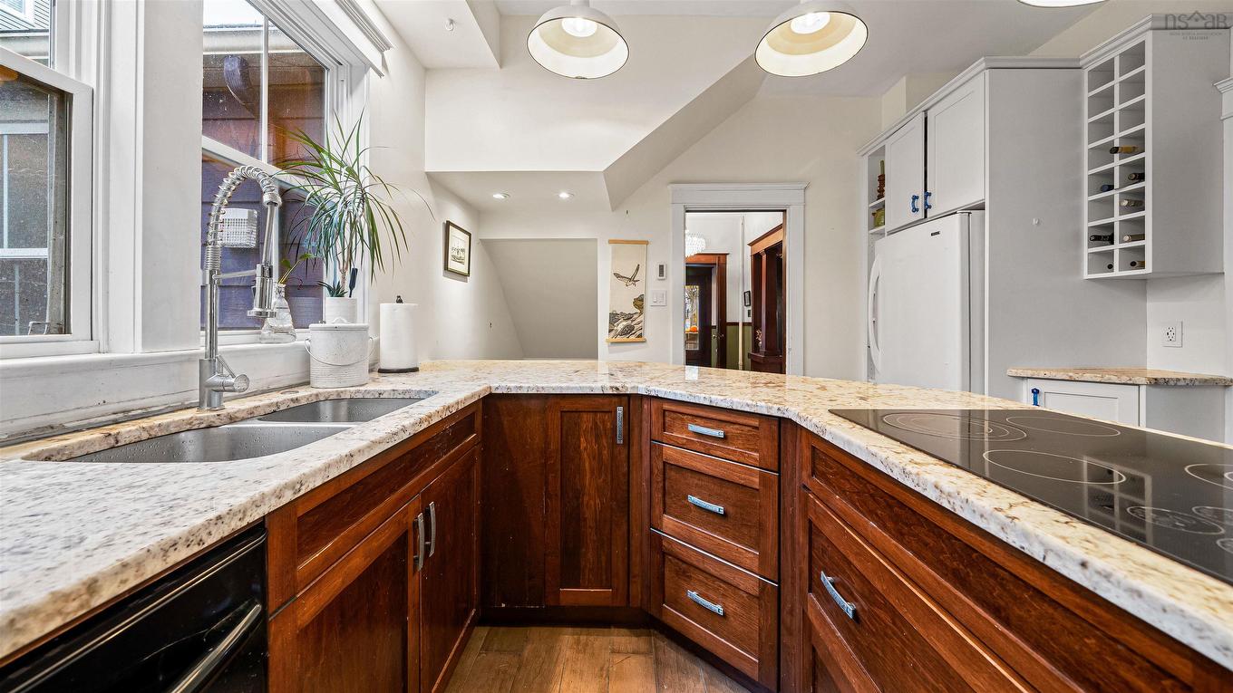 132 Prince Albert Road, Dartmouth, NS