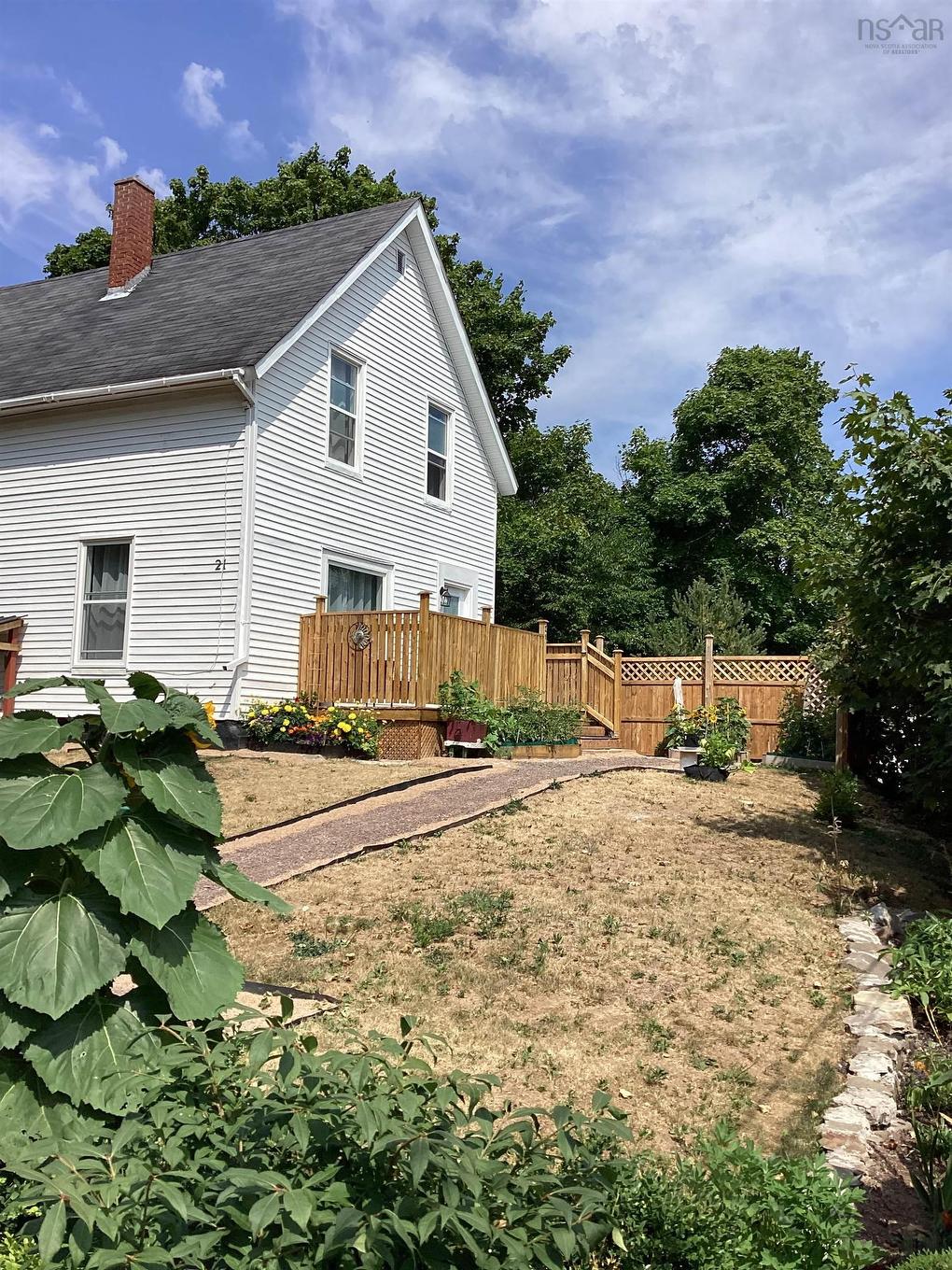 21 Prince Street, Parrsboro, NS