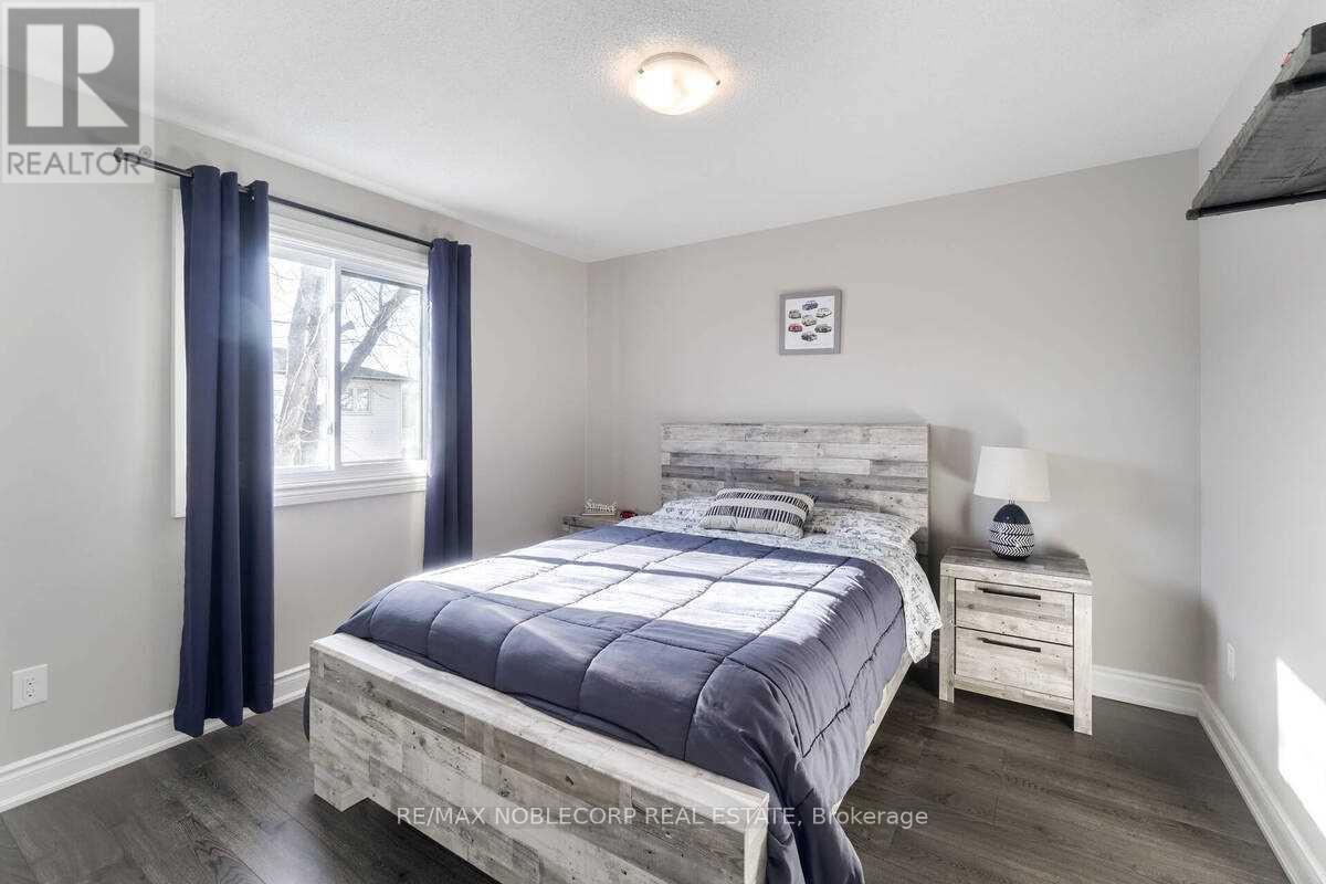 Upper Level - 17 Mikado Crescent, Brampton, ON - Indoor Photo Showing Bedroom