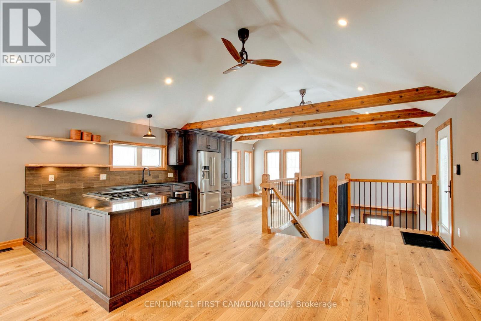 10771 Melrose Drive, Middlesex Centre, ON - Indoor