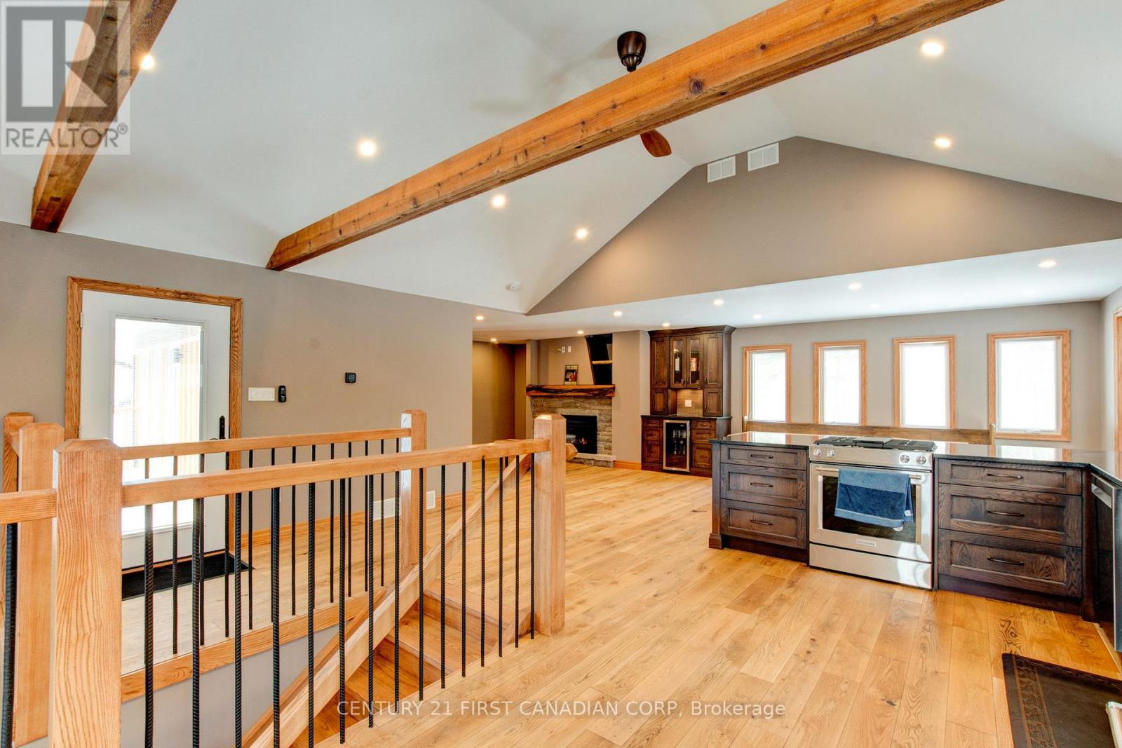 10771 Melrose Drive, Middlesex Centre, ON - Indoor Photo Showing Other Room