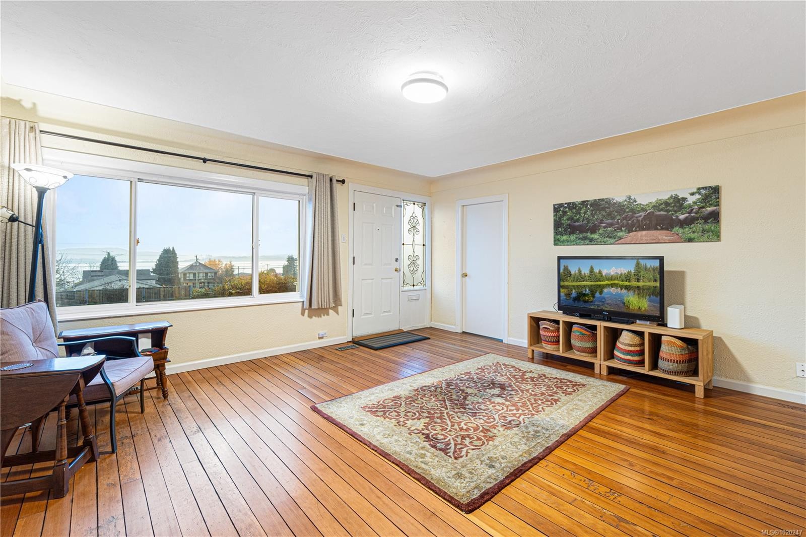 534 Nicol St, Nanaimo, BC