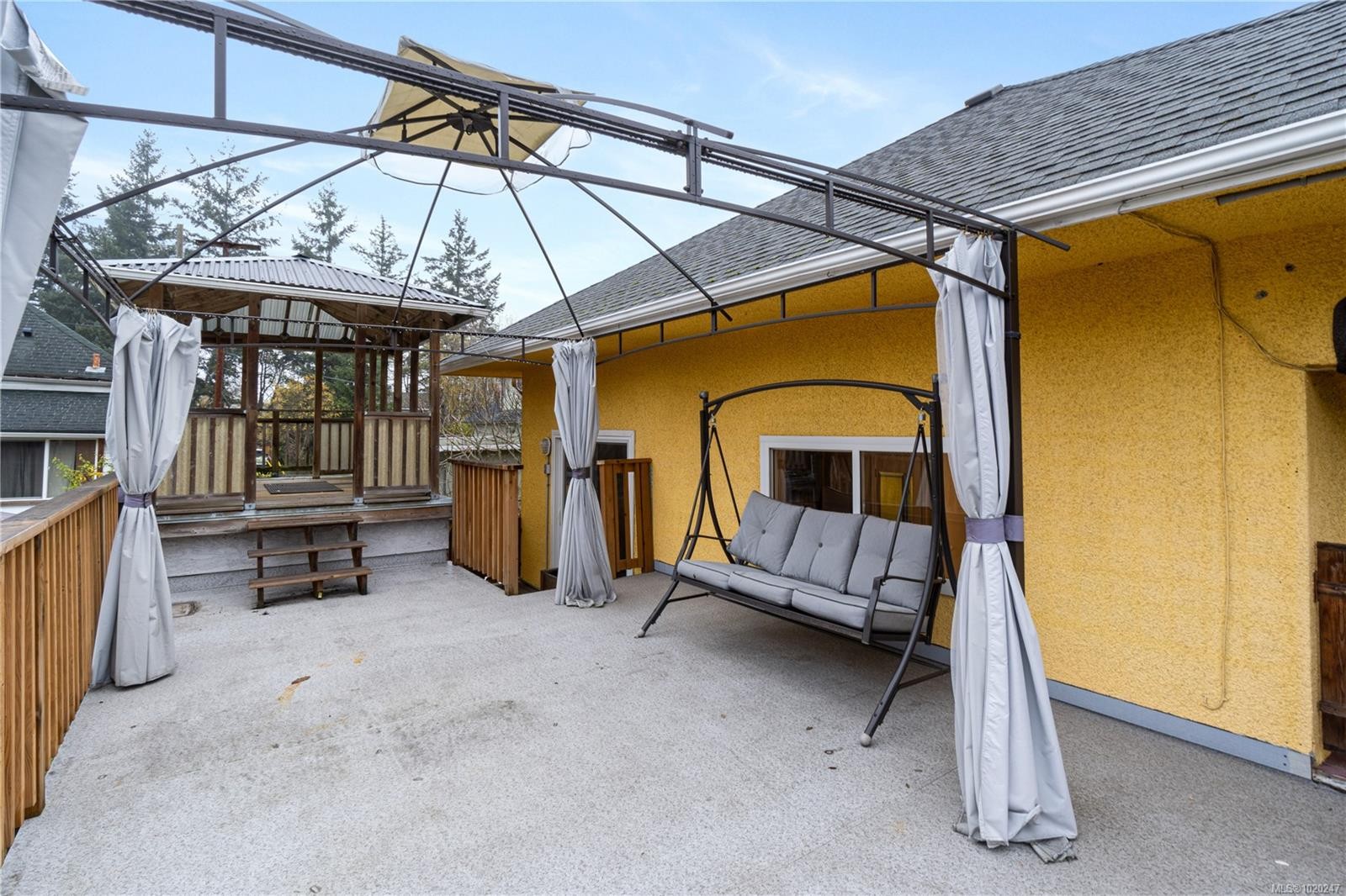 534 Nicol St, Nanaimo, BC