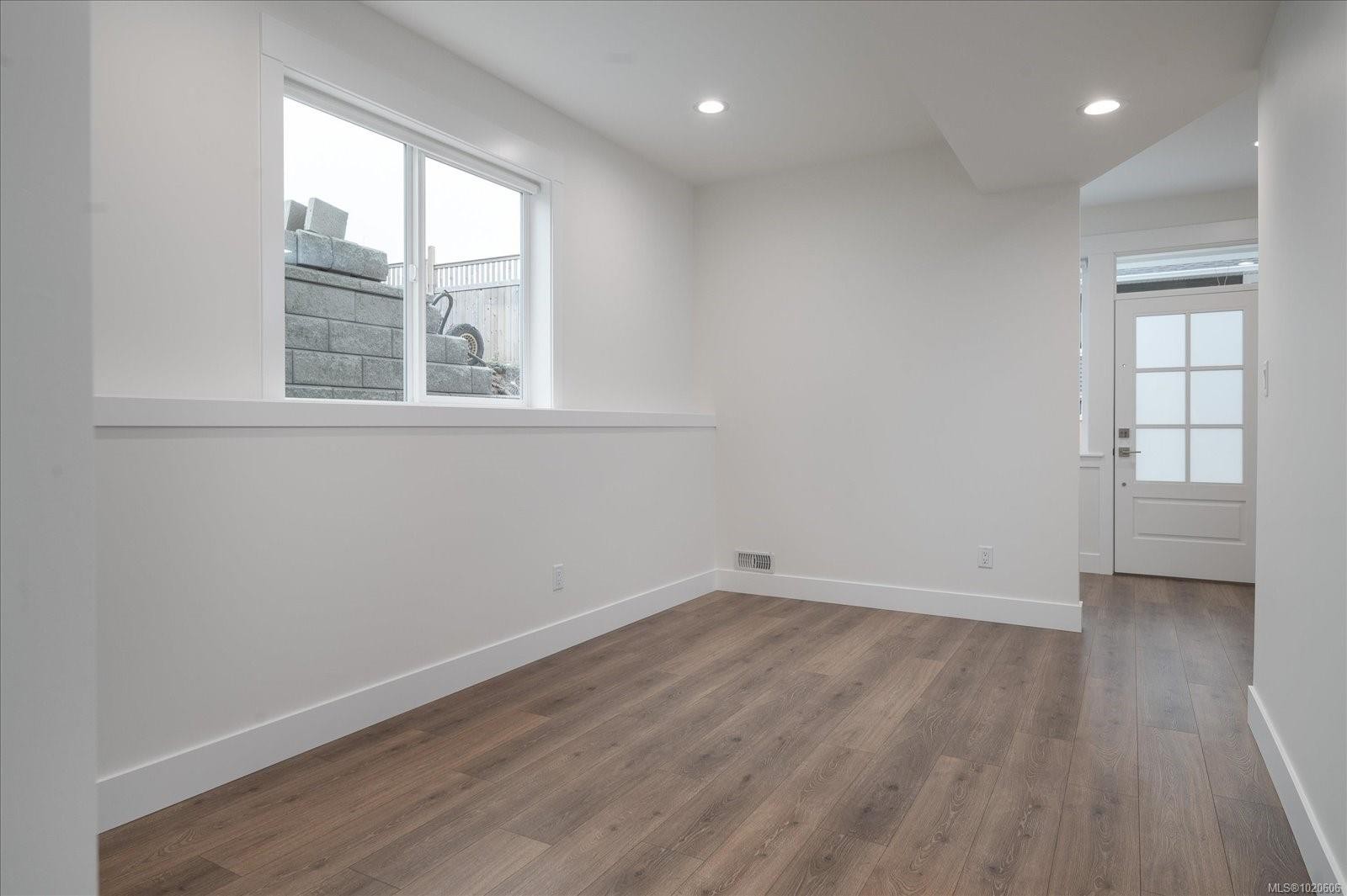 4546 Suncrest Rd, Nanaimo, BC