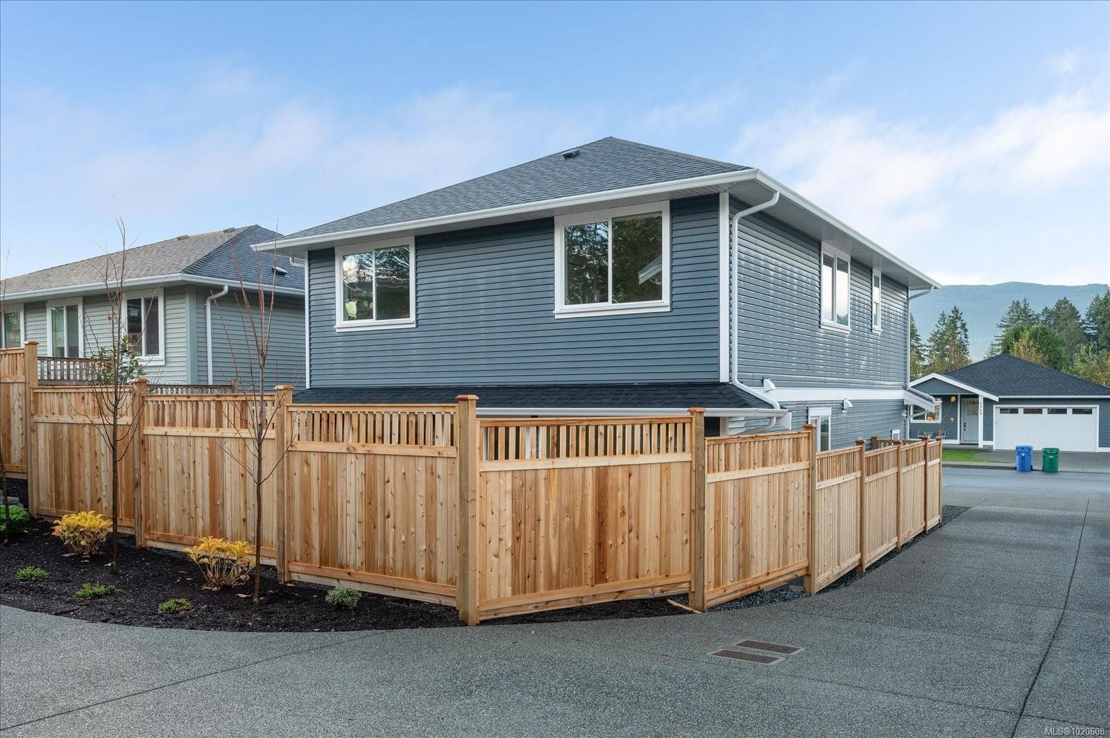 4544 Suncrest Rd, Nanaimo, BC