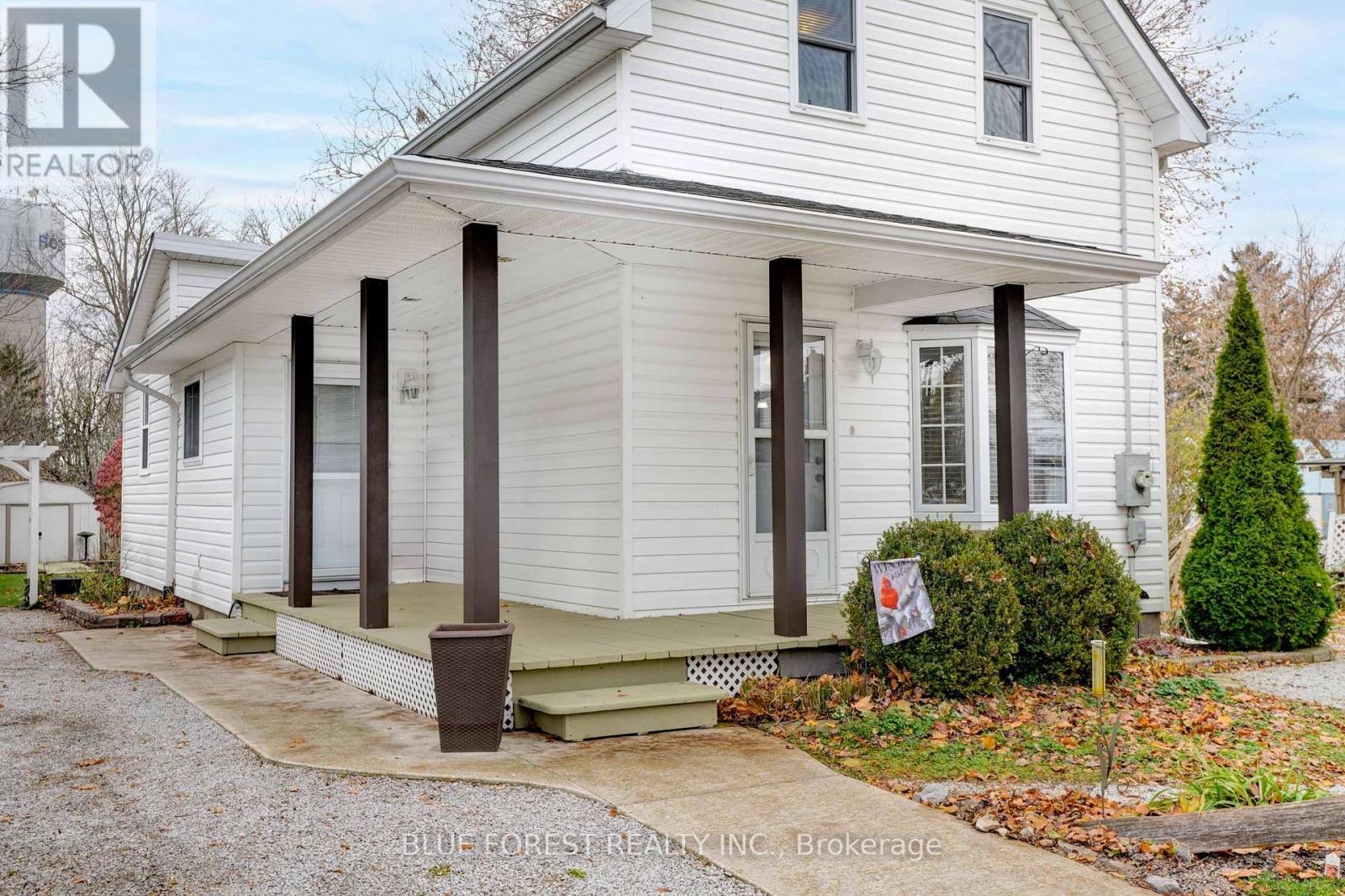 210 Jane Street, West Elgin (Rodney), ON - Outdoor