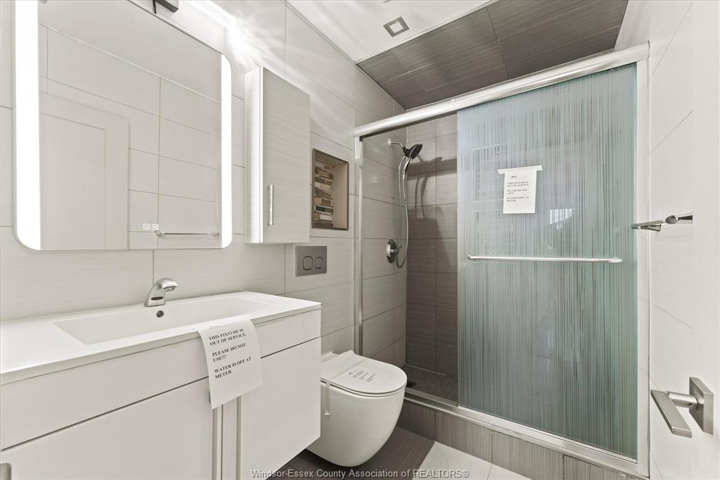 448 Ellis Street West, Windsor, ON