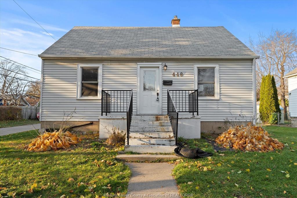 448 Ellis Street West, Windsor, ON