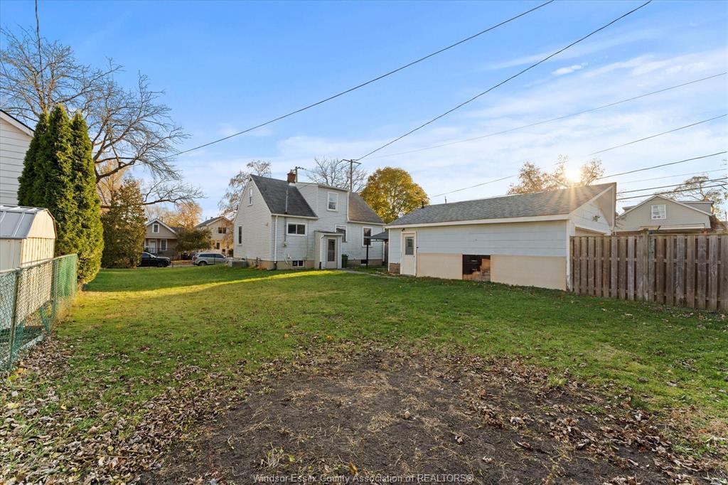 448 Ellis Street West, Windsor, ON