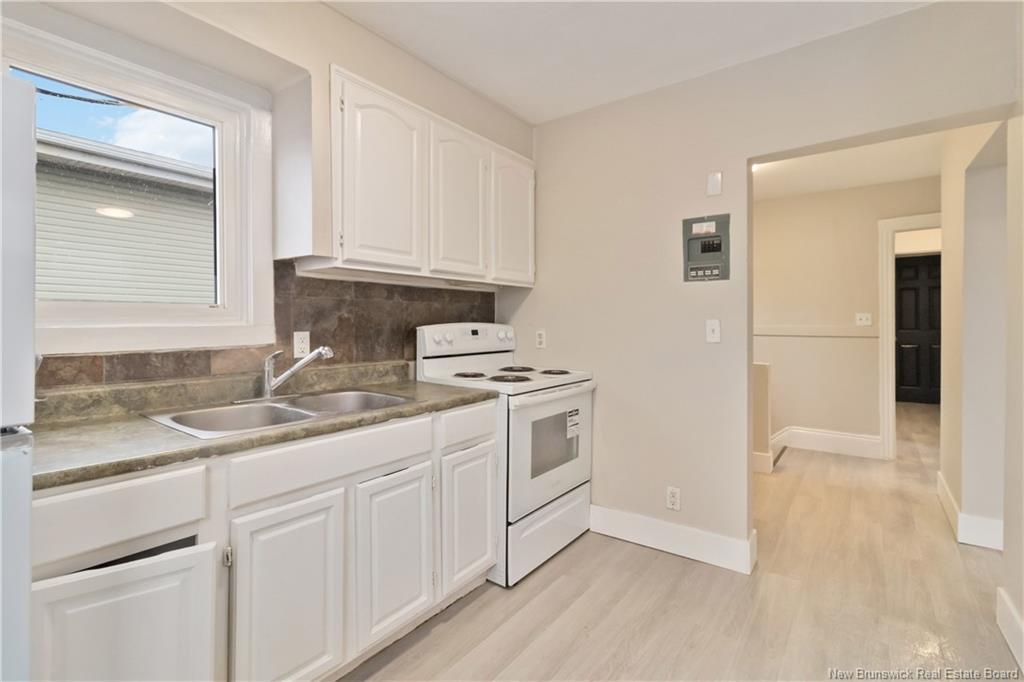 105-105 1/2 High St, Moncton, NB