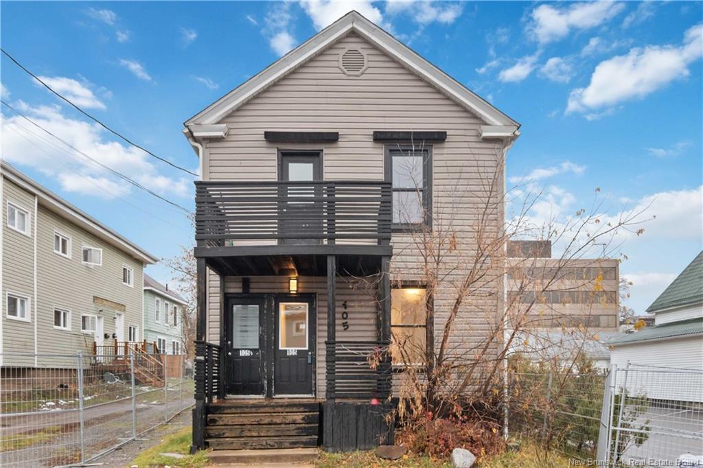 105-105 1/2 High St, Moncton, NB
