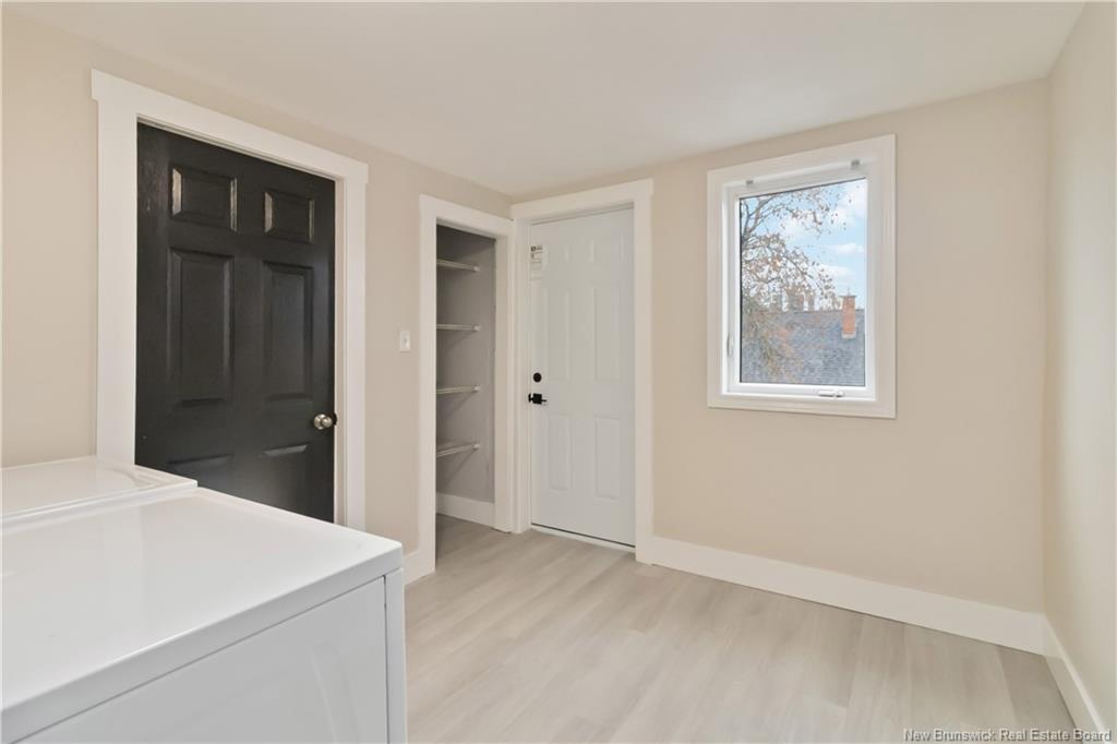 105-105 1/2 High St, Moncton, NB