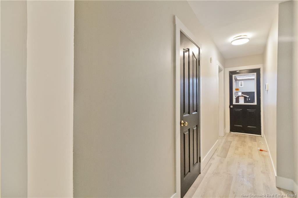 105-105 1/2 High St, Moncton, NB