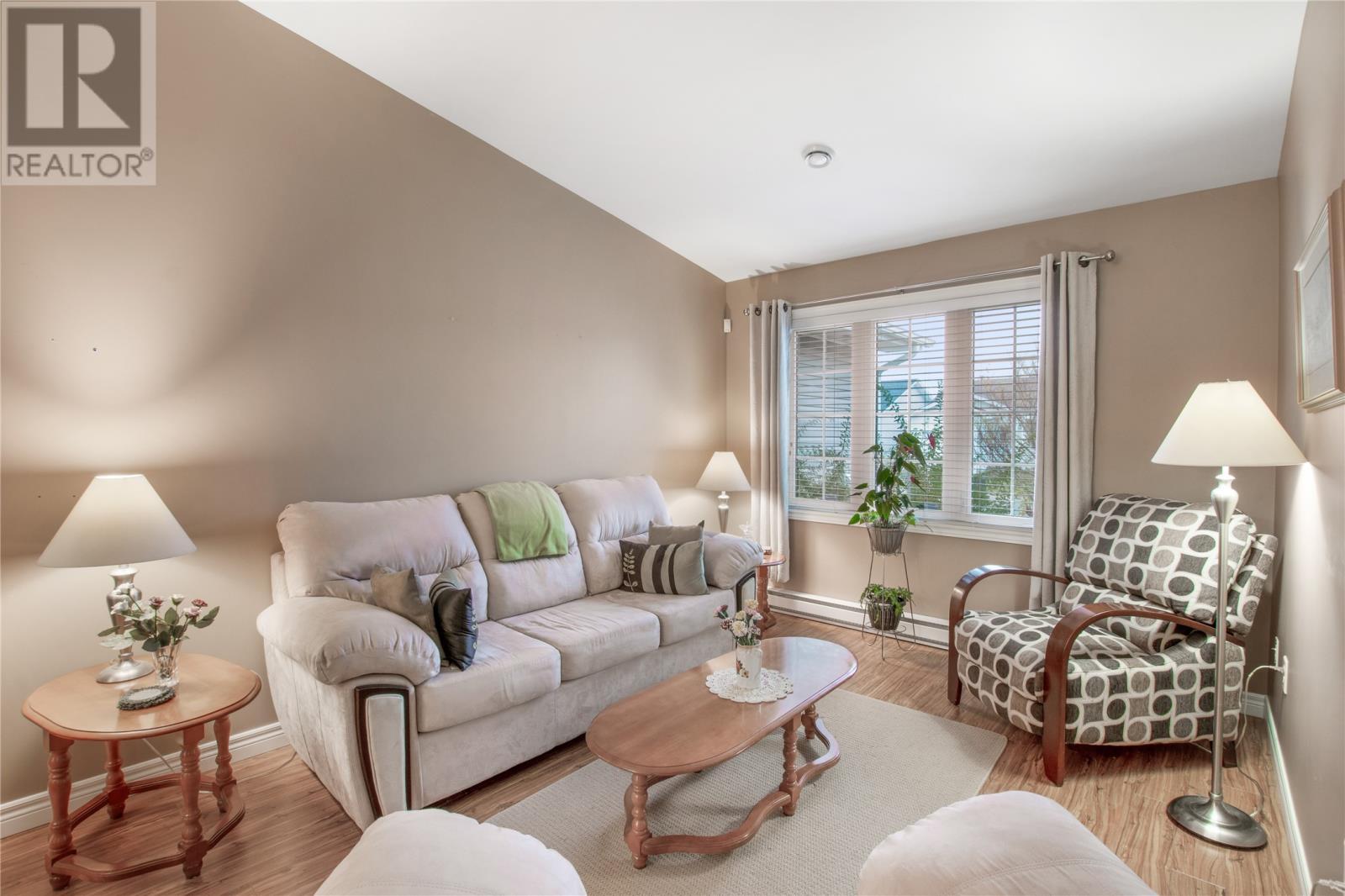 73 Gisborne Place, St. John'S, NL - Indoor Photo Showing Living Room