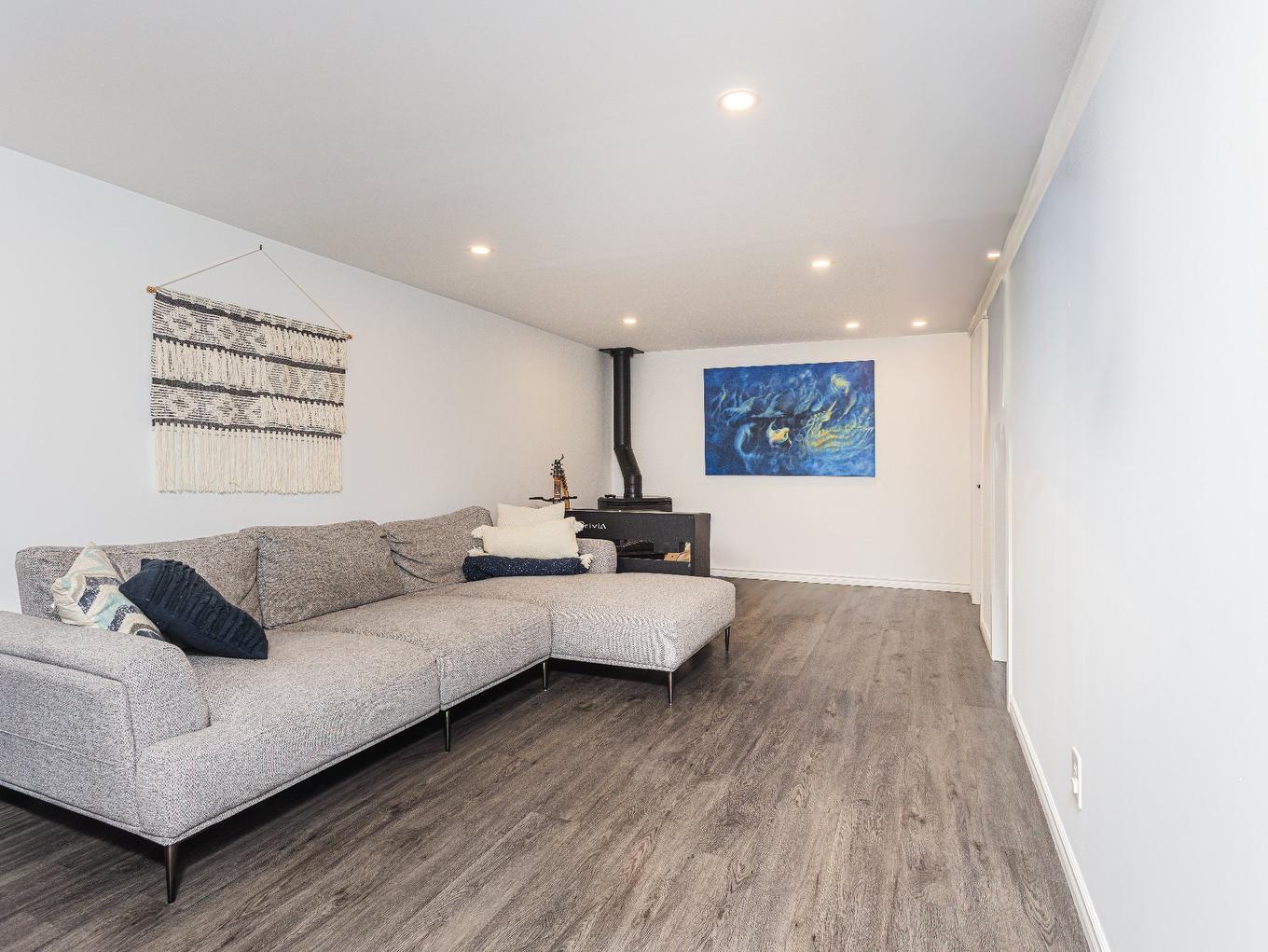 Autre - 1733Z Mtée Harwood, Saint-Lazare, QC - Indoor Photo Showing Living Room