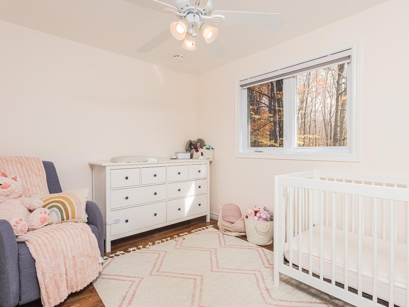 Autre - 1733Z Mtée Harwood, Saint-Lazare, QC - Indoor Photo Showing Bedroom