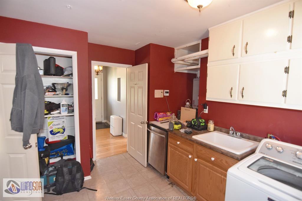 3603 Maisonneuve, Windsor, ON