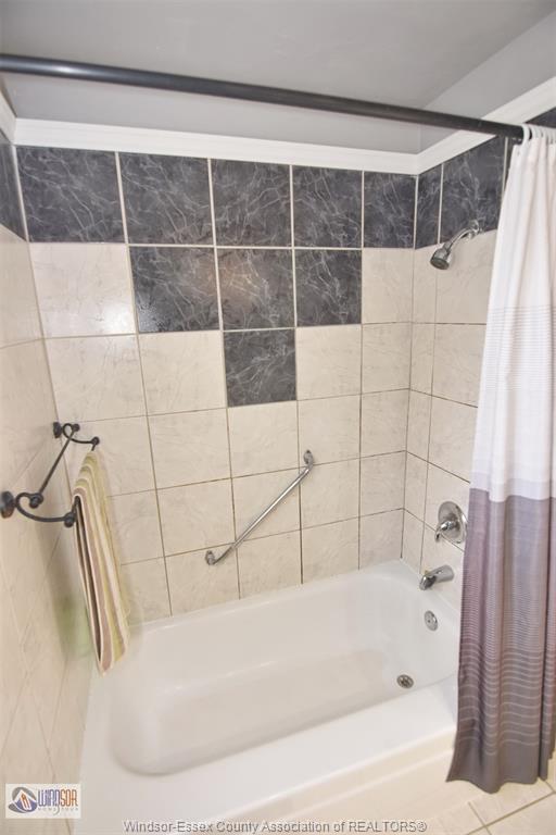 3603 Maisonneuve, Windsor, ON