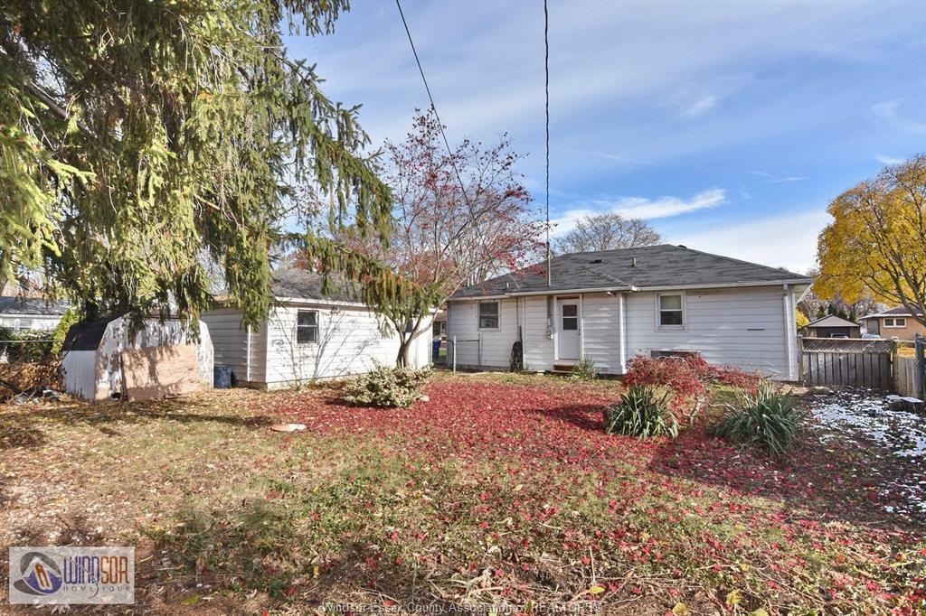 3603 Maisonneuve, Windsor, ON