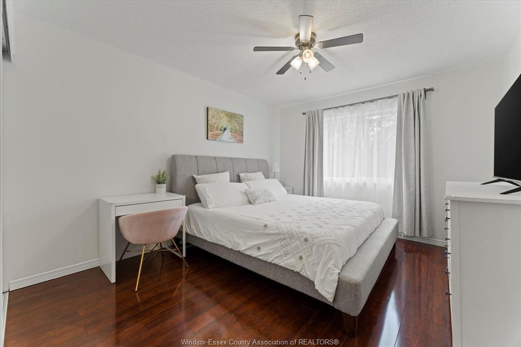 4241 Pioneer Avenue, Windsor, ON