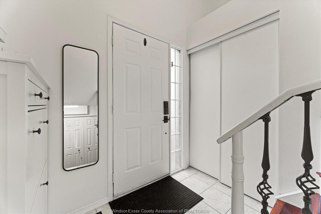 4241 Pioneer Avenue, Windsor, ON