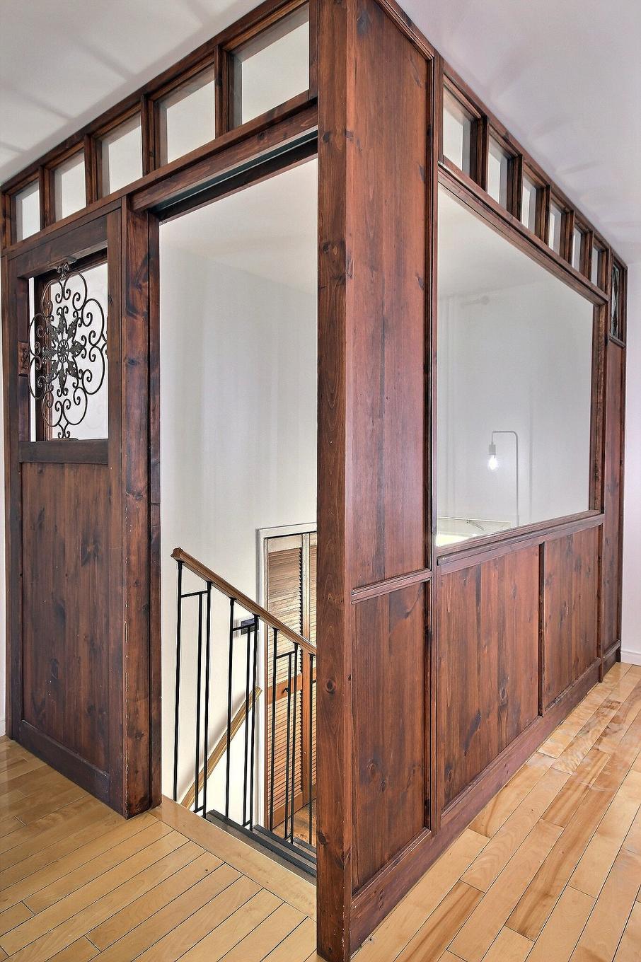 Hall d'entrée/Vestibule - 385 Av. Des Professeurs, Rouyn-Noranda, QC - Indoor Photo Showing Other Room