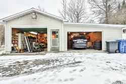 Garage -