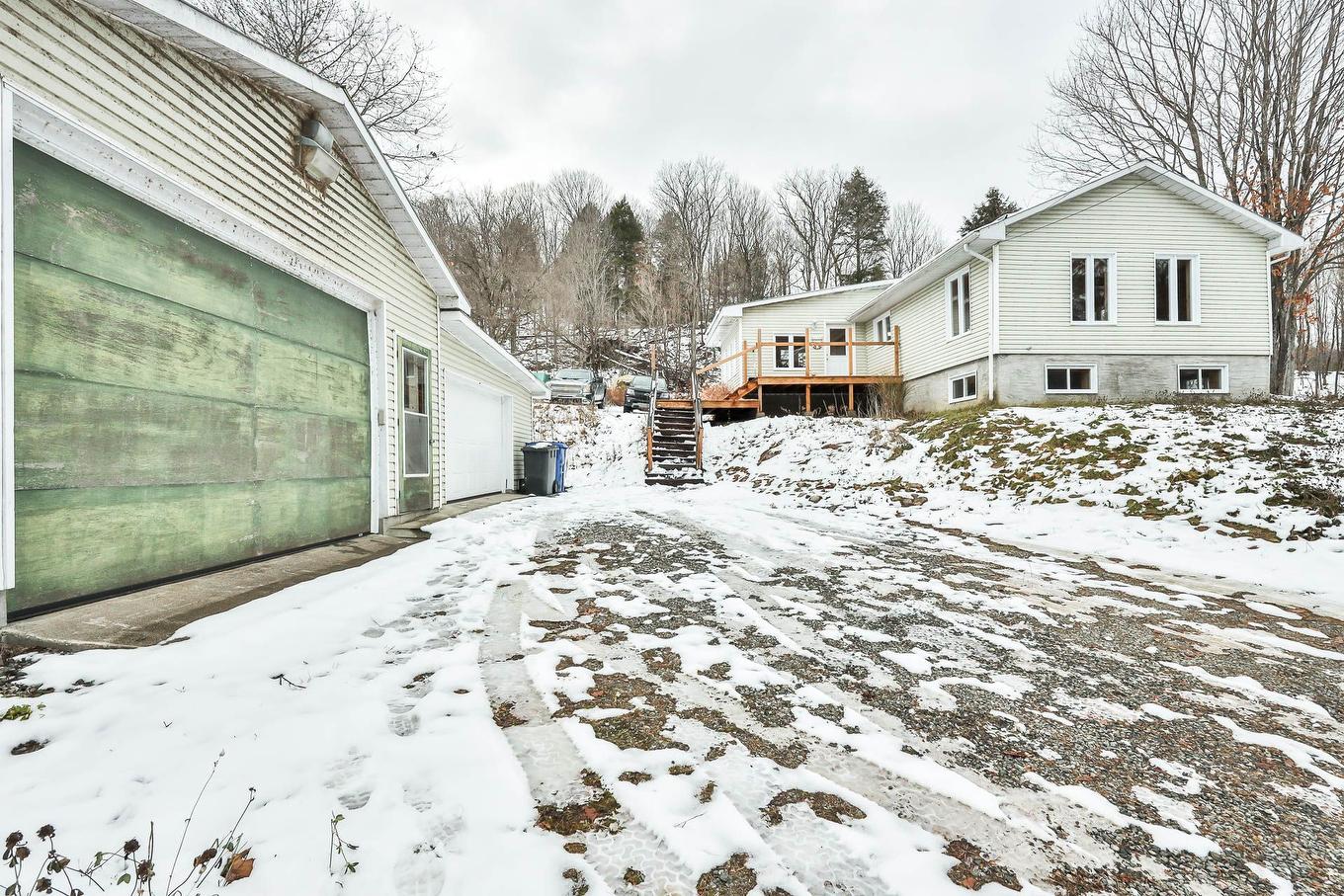 Exterior - 405 Ch. De La Rivière-Blanche, Mayo, QC - Outdoor