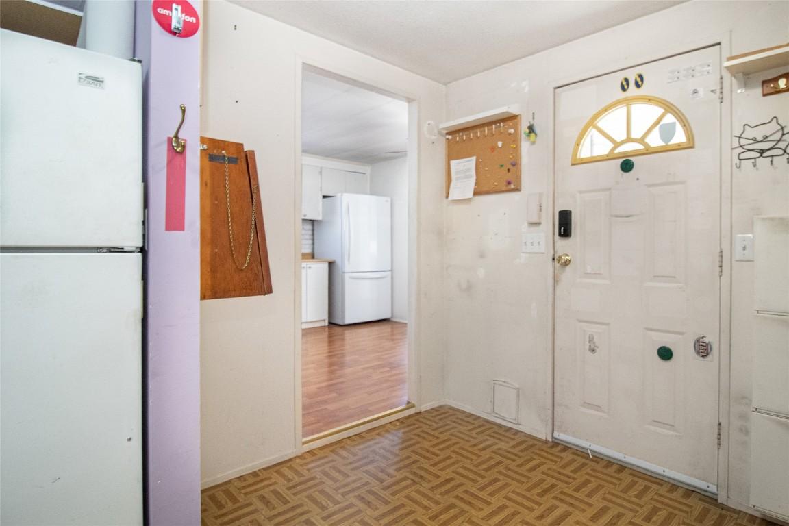 39-3745 Lakeshore Road, Kelowna, BC