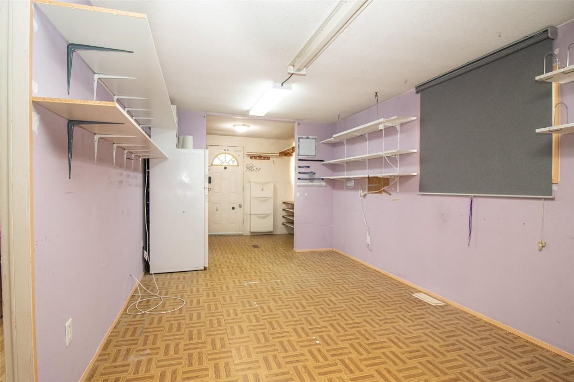 39-3745 Lakeshore Road, Kelowna, BC