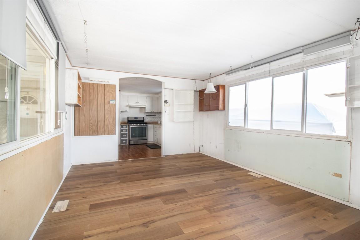 39-3745 Lakeshore Road, Kelowna, BC