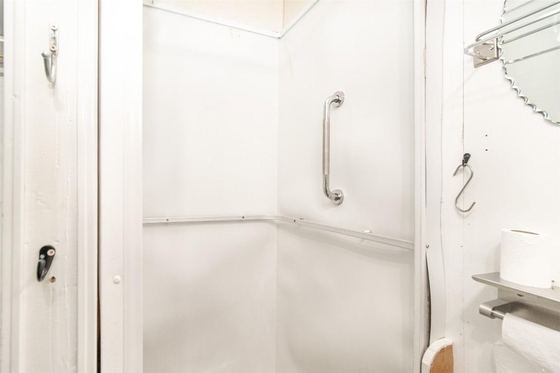 39-3745 Lakeshore Road, Kelowna, BC