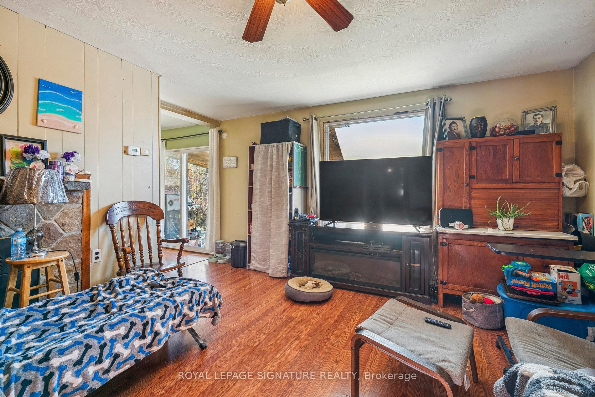 353 Hollywood Drive, Georgina, ON - Indoor