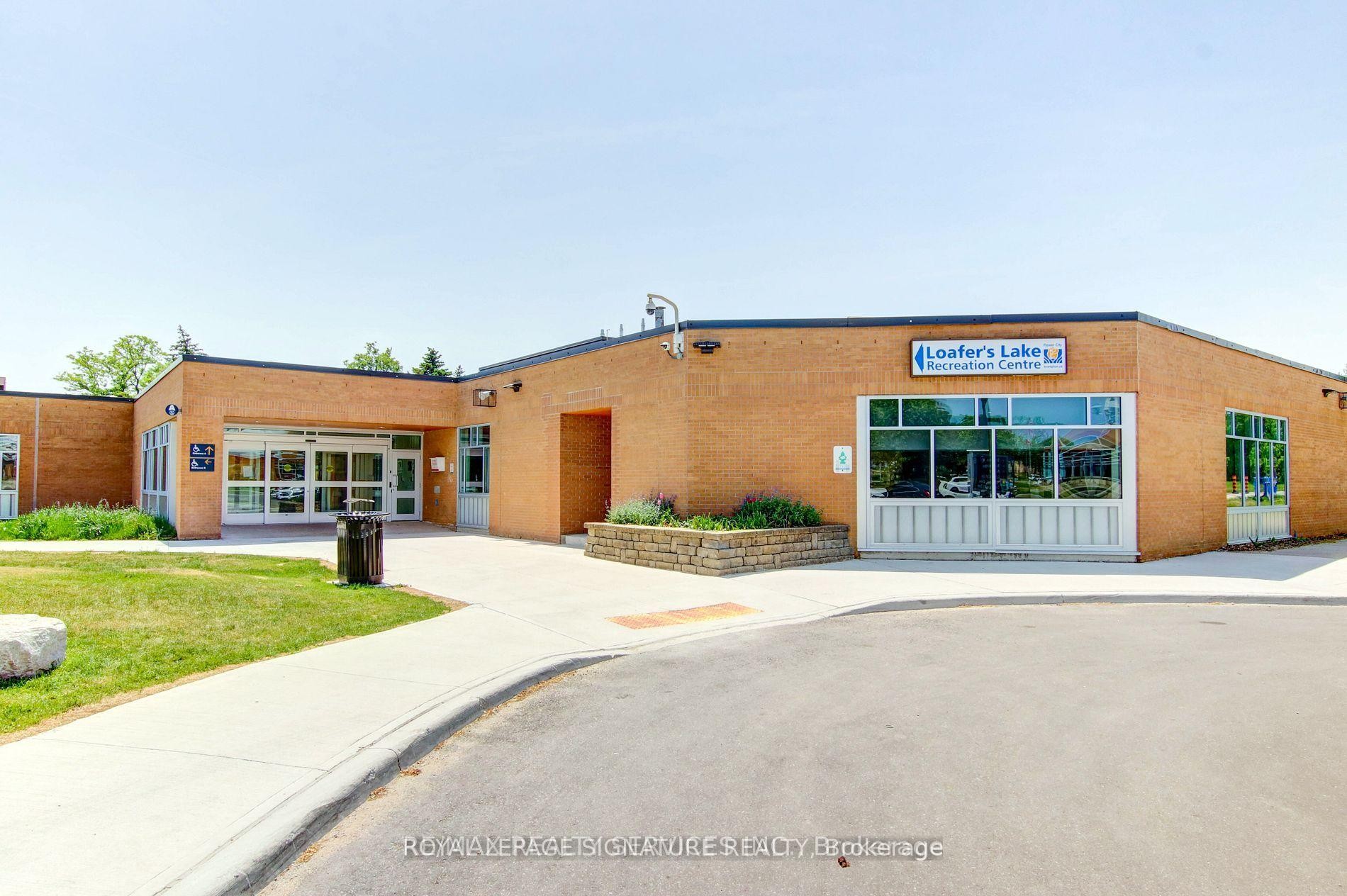 Upper-76 Crenshaw Court, Brampton, ON - Outdoor