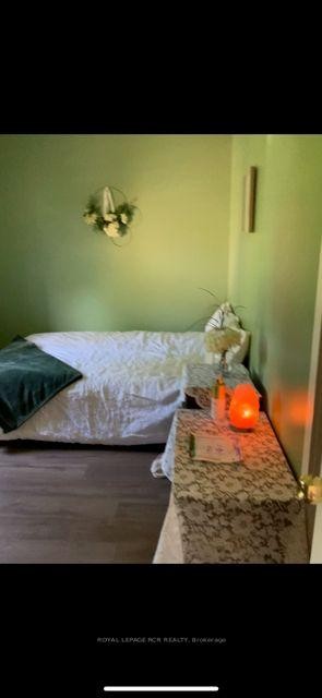 8320 Main Street E, Adjala-Tosorontio, ON - Photo Showing Other Room