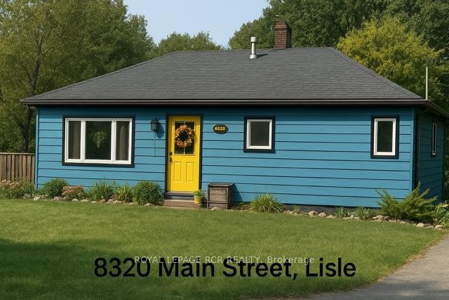 8320 Main Street E, Adjala-Tosorontio, ON - Outdoor