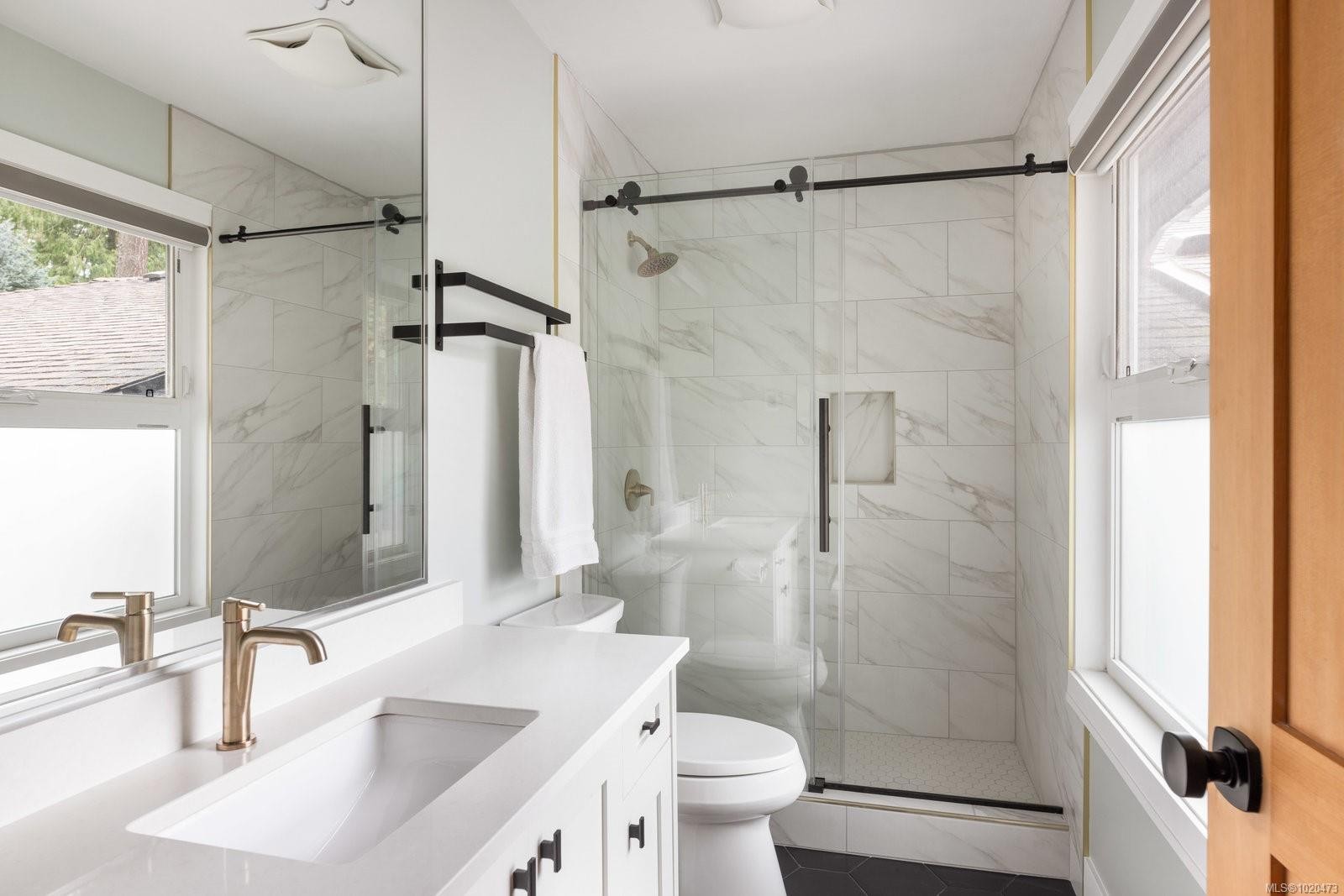 4465 Emily Carr Dr, Saanich, BC