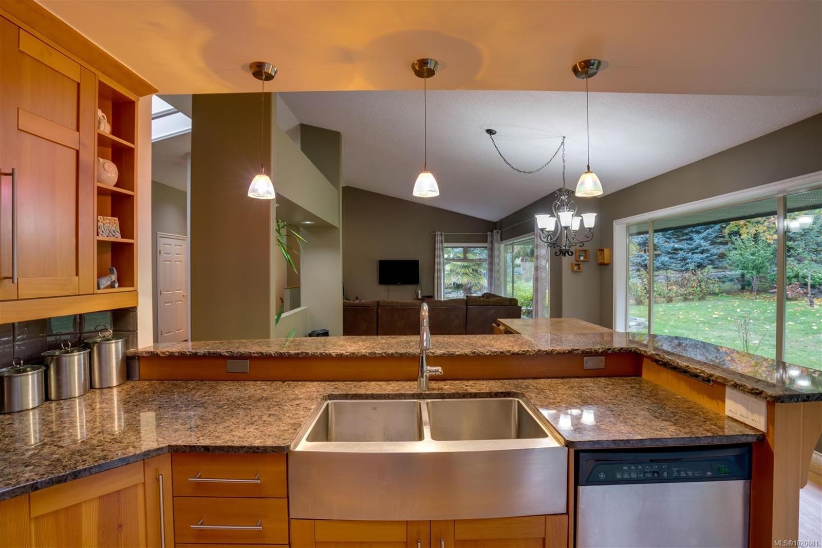 2310 Garry Oak Dr, Nanoose Bay, BC