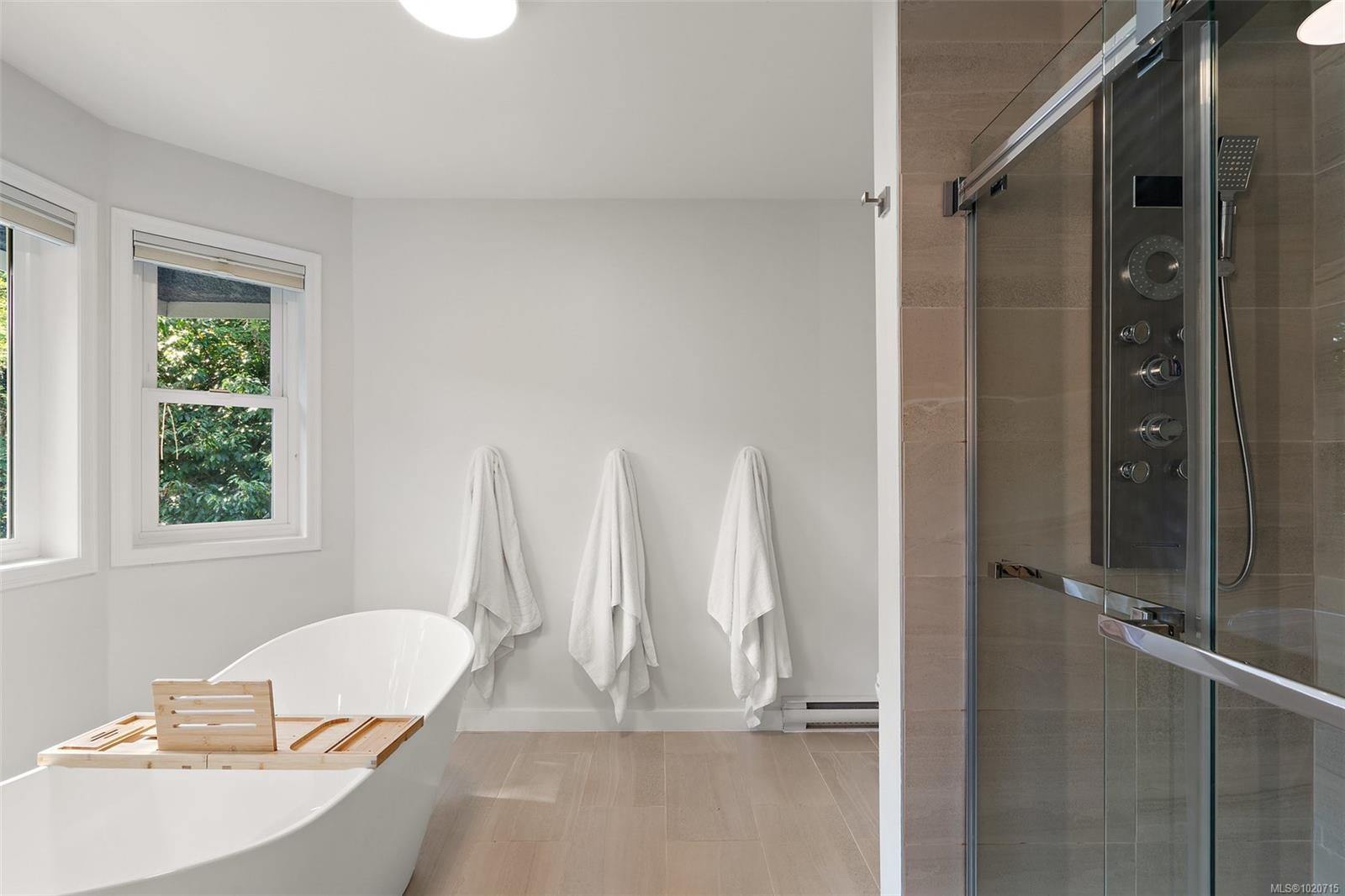 2023 Runnymede Ave, Oak Bay, BC