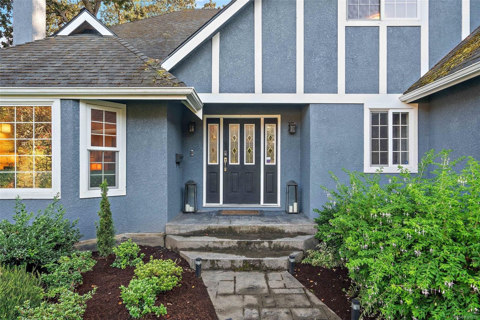 2023 Runnymede Ave, Oak Bay, BC