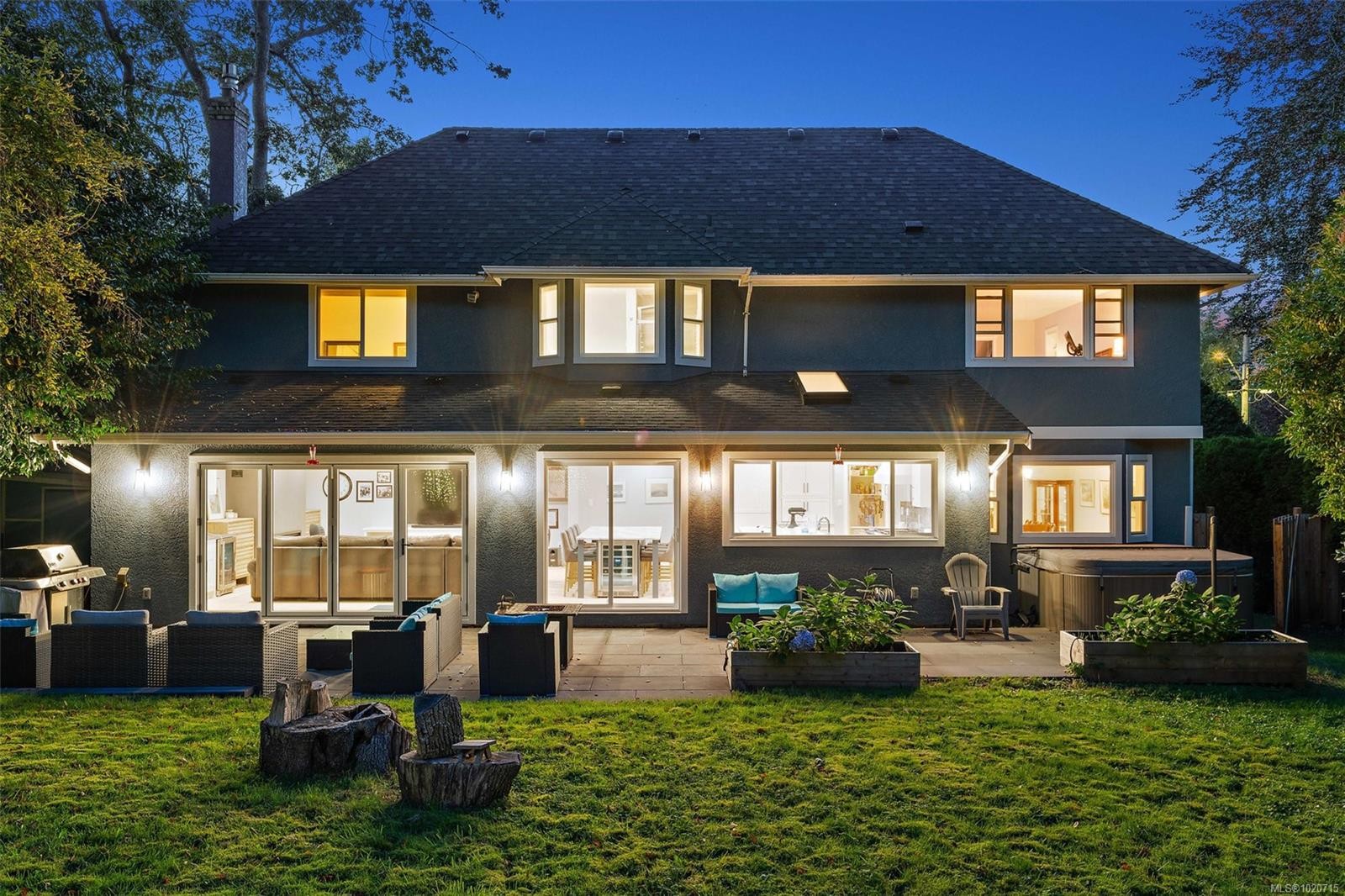 2023 Runnymede Ave, Oak Bay, BC