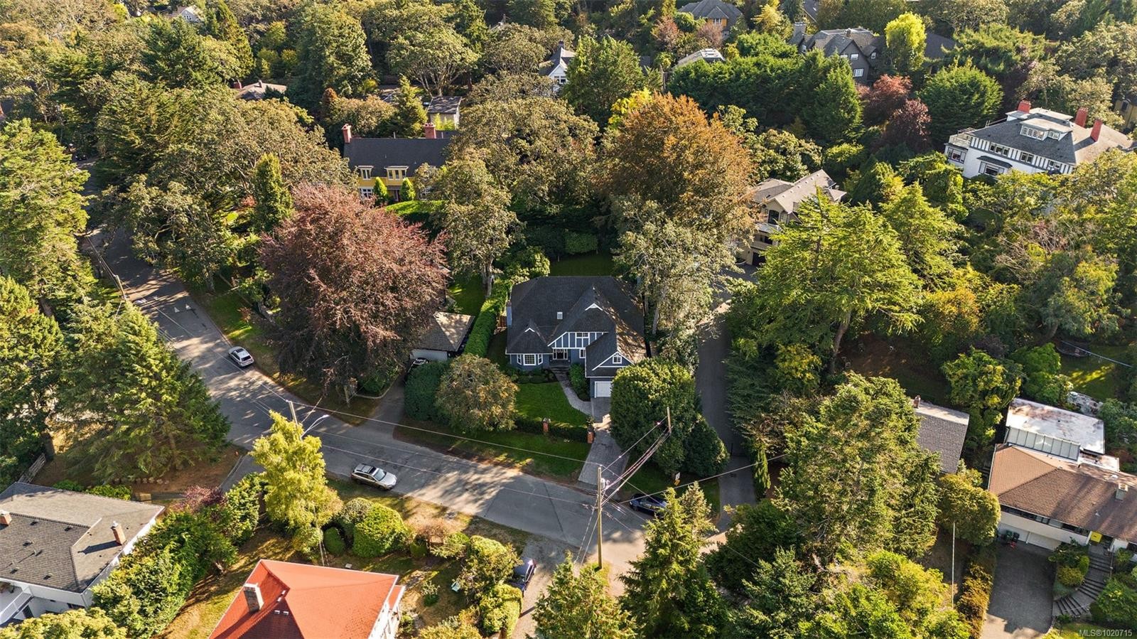 2023 Runnymede Ave, Oak Bay, BC