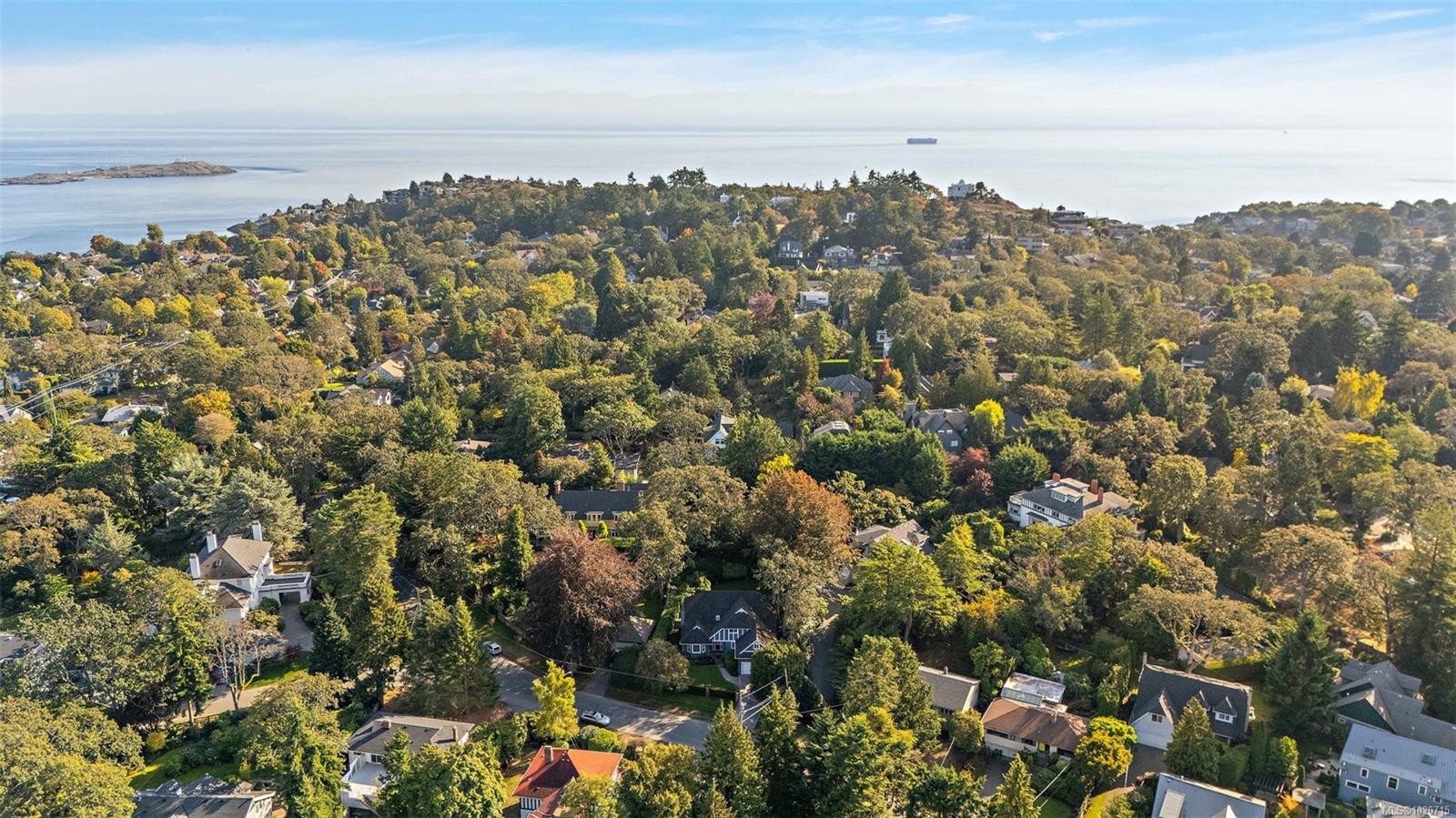 2023 Runnymede Ave, Oak Bay, BC