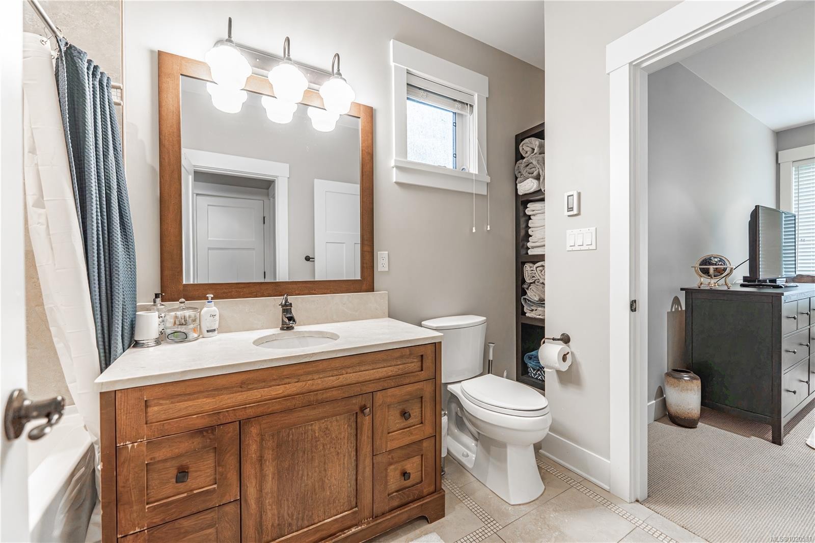 15-5251 Island Hwy West, Qualicum Beach, BC