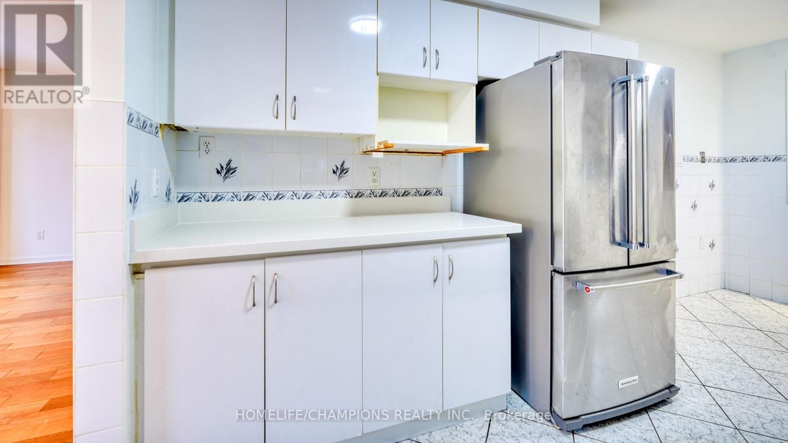 9 Seagrave Crescent, Toronto, ON - Indoor Photo Showing Other Room