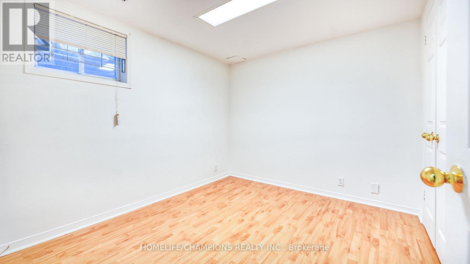 9 Seagrave Crescent, Toronto, ON - Indoor Photo Showing Other Room