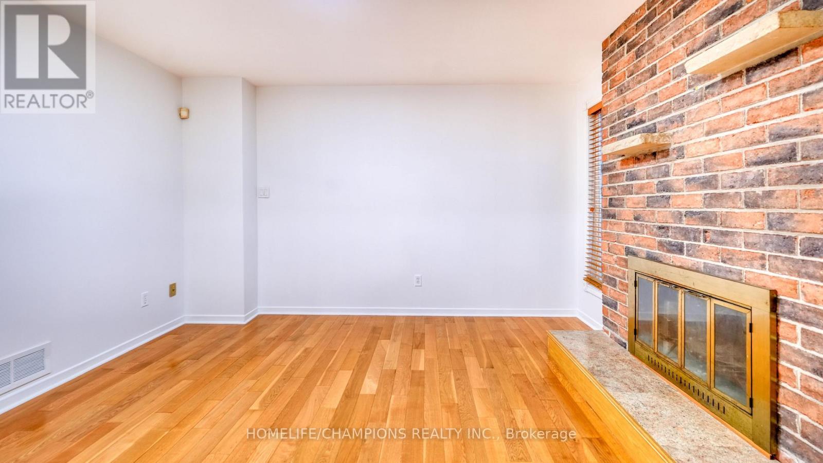 9 Seagrave Crescent, Toronto, ON - Indoor Photo Showing Other Room With Fireplace