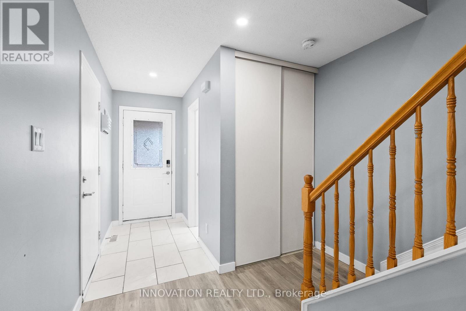 20 Banchory Crescent, Ottawa, ON - Indoor Photo Showing Other Room